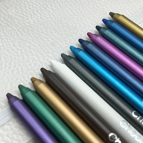 Matte eye pencils - matte, shimmer
